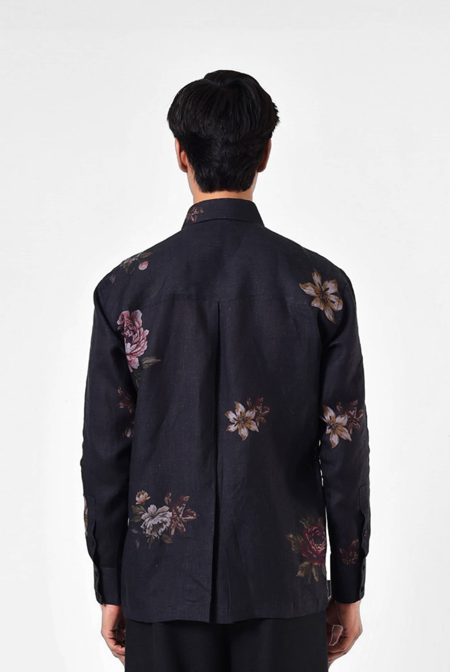 Garden Linen Shirt in Black