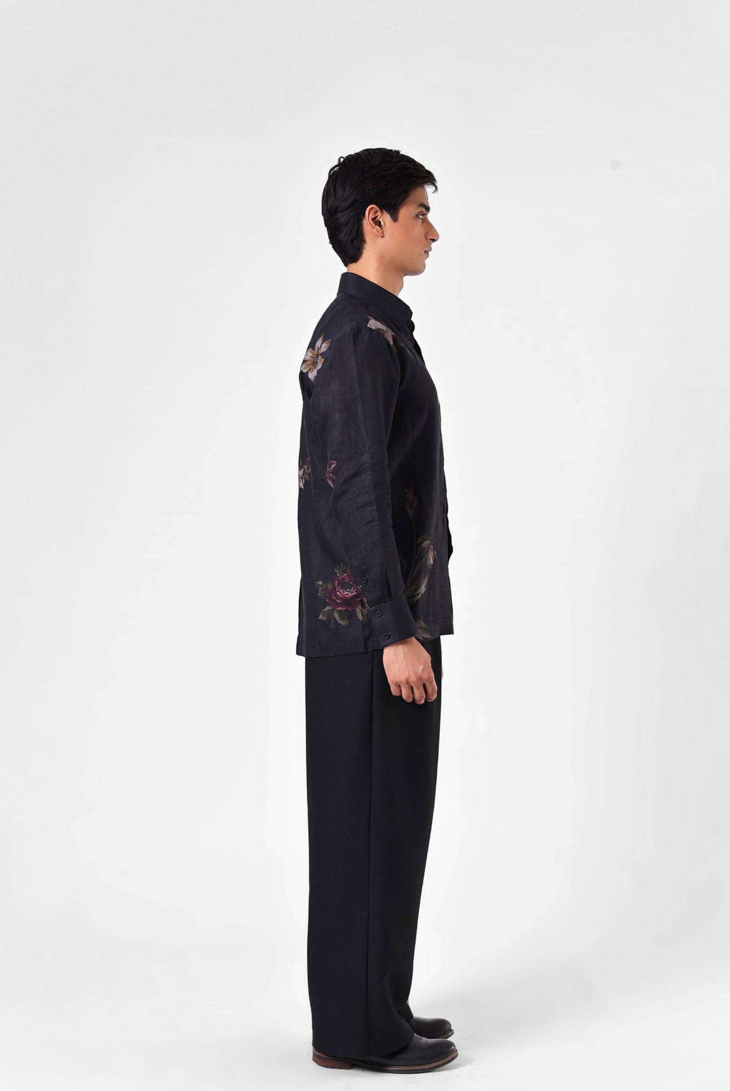 Garden Linen Shirt in Black