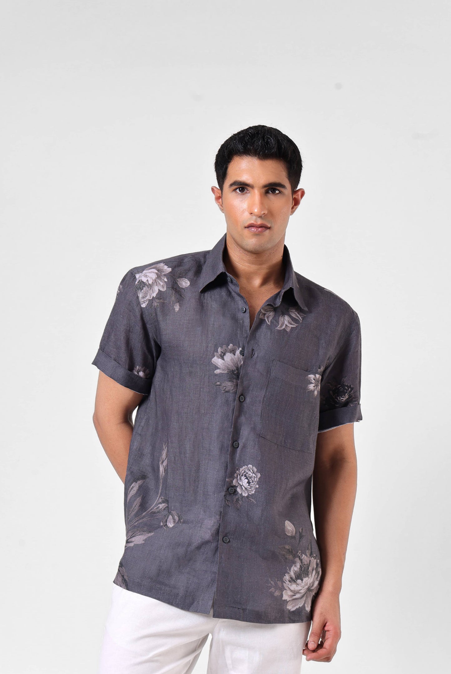 Garden Linen Shirt in Grey - Short Sleeve