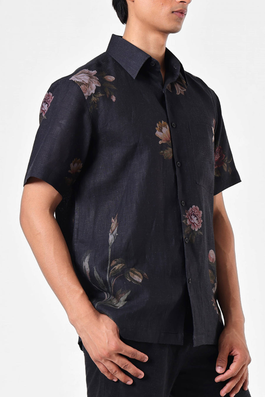 Garden Linen Shirt in Black - Short Sleeve